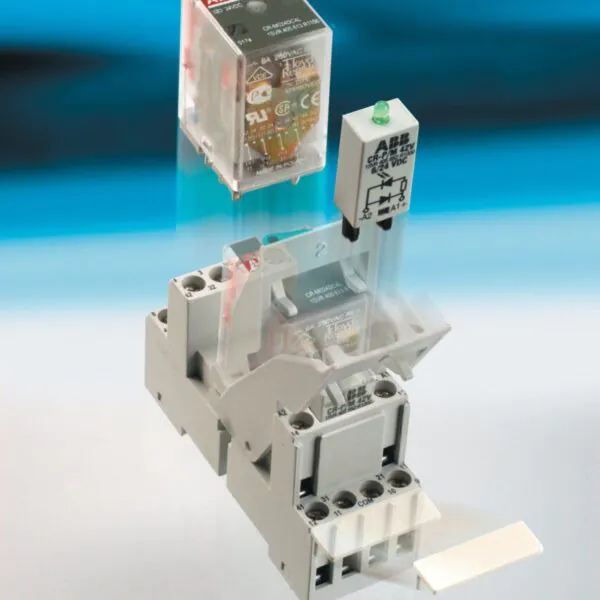 CR-M024AC4 Minyatür röle 4A/K 24VAC 6A